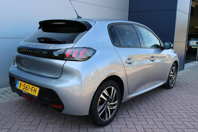 Peugeot 208 1.2 PureTech 100pk Allure Airco Panoramadak Navi Carplay Camera Nieuwstaat