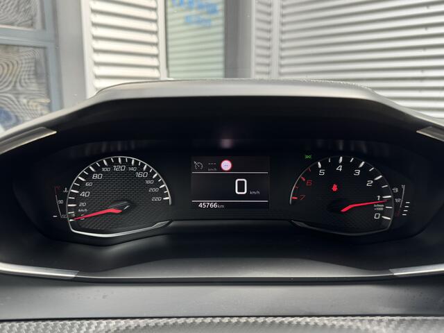 Peugeot 208 1.2 PureTech Allure Clima Camera CarPlay Keyless-Go