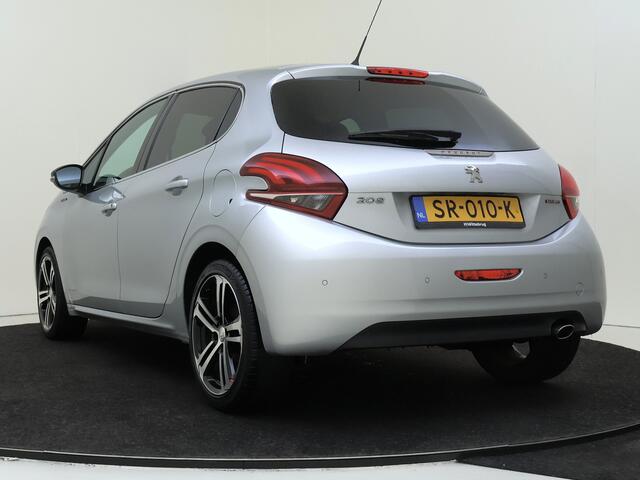 Peugeot 208 1.2 110PK GT-line | Navigatie | Apple Carplay | Parkeerhulp | 17" licht metalen velgen