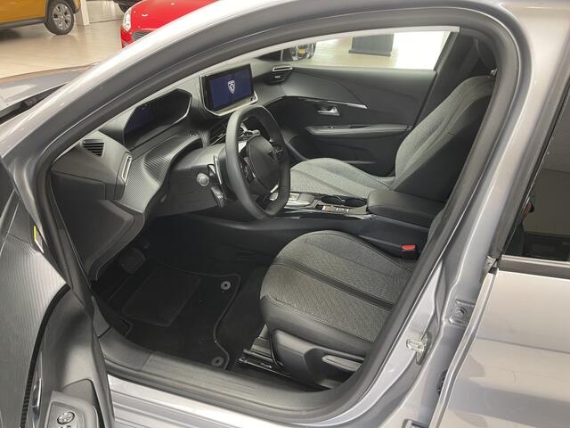 Peugeot 208 Hybrid e-DCS6 Allure [ACCESS PACK | CAMERA | NAVIGATIE | CLIMATE