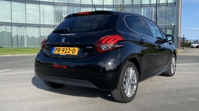 Peugeot 208 1.2 PureTech Allure