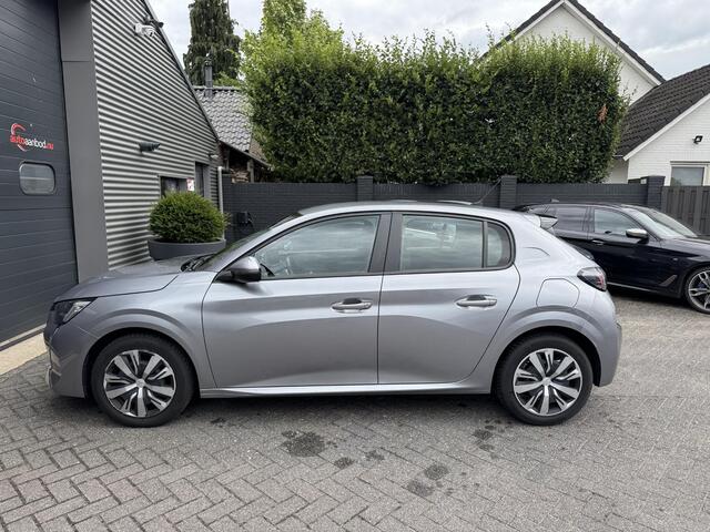 Peugeot 208 1.2 PureTech Blue Lease Active | Navigatie | Climate Control | Trekhaak | Cruise Control |