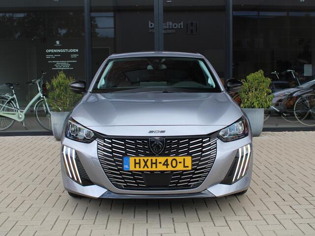Peugeot 208 Hybrid 100PK e-DCS6 Allure Stoelverwarming,Adaptieve cruise control, Achteruitrijcamera