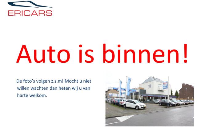 Peugeot 208 1.2 PureTech Allure Pack NAVI TEL LM MFSTUUR CC CAMERA