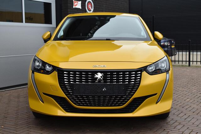 Peugeot 208 1.2 PureTech 100PK Allure Pack | Carplay | Camera | Cruise | Incl. garantie