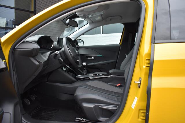 Peugeot 208 1.2 PureTech 100PK Allure Pack | Carplay | Camera | Cruise | Incl. garantie