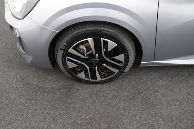 Peugeot 208 Hybrid 101 PK Aut. Allure NW-Model Camera Carplay Stoelverw. DAB