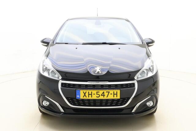 Peugeot 208 1.2 PureTech Signature | AIRCO | Navigatie | Cruise Control | Parkeersensoren Achter | DAB+ | Armsteun | Apple Carplay & Android Auto |