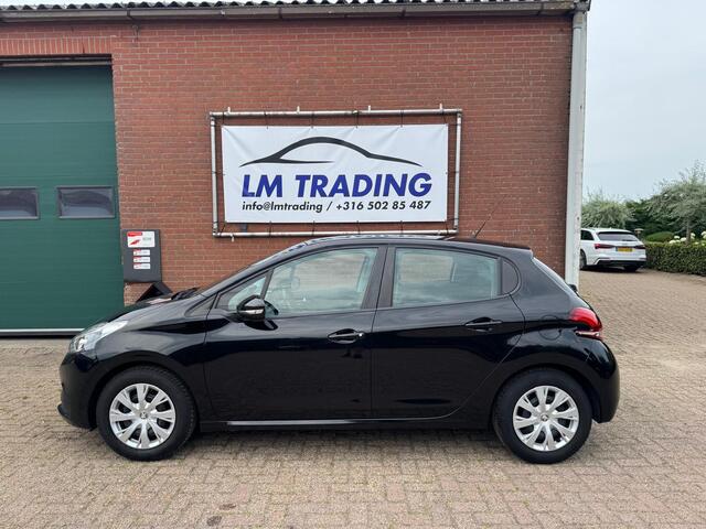 Peugeot 208 1.2 PureTech Blue Lease Executive STOELVERWARMING PDC CRUISE AIRCO NIEUWE APK! RIJKLAARPRIJS! 2 SLEUTELS + BOEKJES