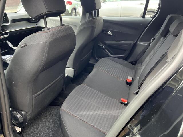 Peugeot 208 1.2 PureTech Active Stoelverwarming, Cruise Control, Groot-Scherm