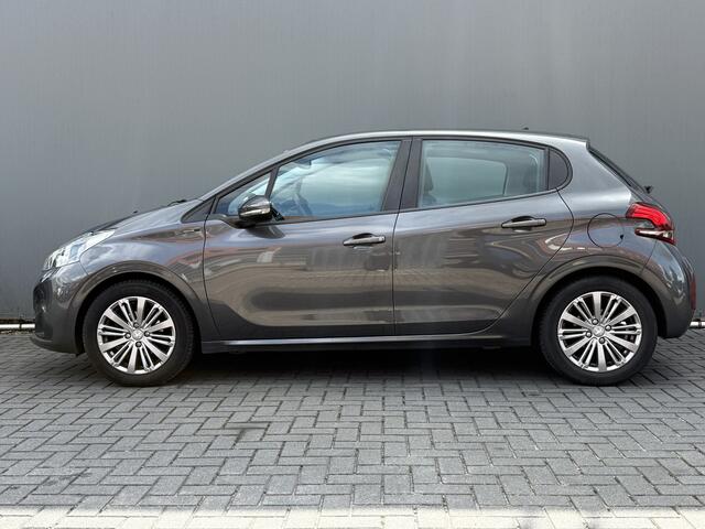 Peugeot 208 1.2 PureTech Blue Lease Allure NIEUW BINNEN!