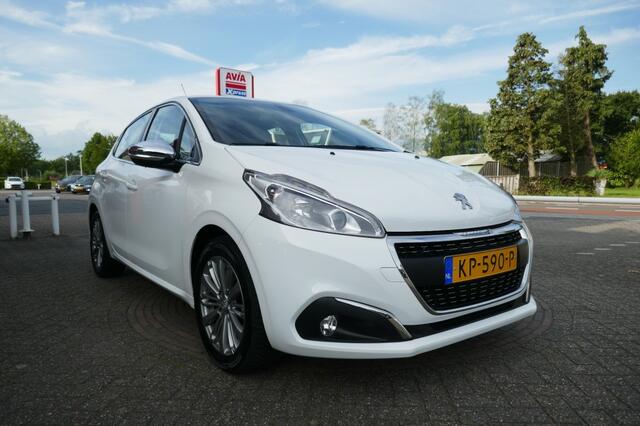 Peugeot 208 1.2 PURETECH ALLURE CLIMA/APPLE CARPLAY-ANDROID AUTO