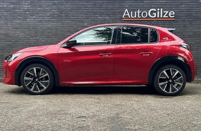 Peugeot 208 1.2 PureTech GT l Airco l Apple Carplay l Adaptieve Cruise