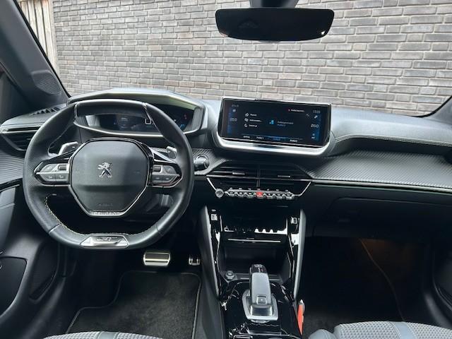 Peugeot 208 1.2 PureTech GT l Airco l Apple Carplay l Adaptieve Cruise