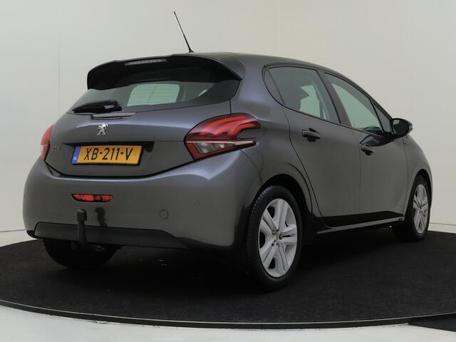Peugeot 208 1.2 PureTech Signature Navigatie | Parkeerhulp | Airco |