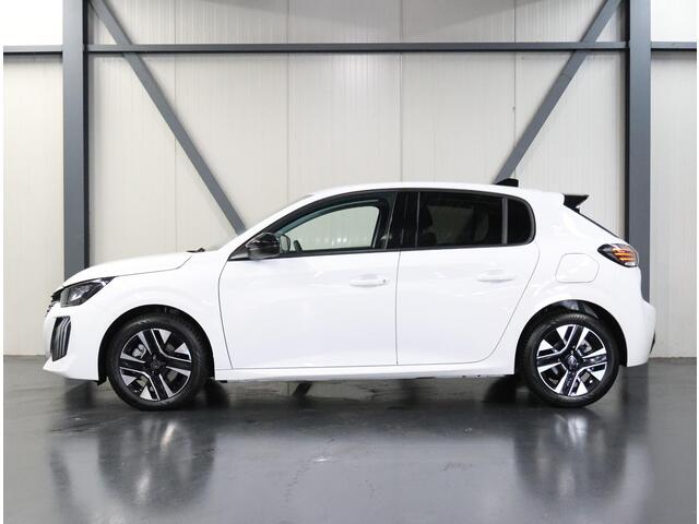 Peugeot 208 Hybrid 100PK e-DCS6 Allure | AppleCarplay/Android Auto | Armsteun | Parkeersensoren | Navigatie | FULL LED | Lederen Stuurwiel | Climate Control | Cruise Control | 16" LMV | Isofix | Privacy Glass |