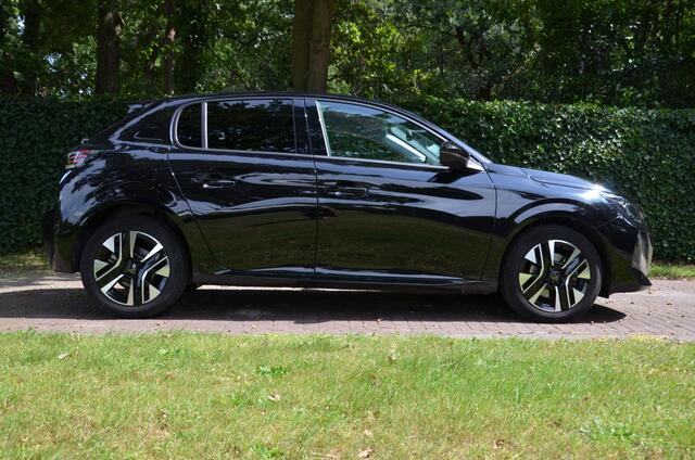 Peugeot 208 1.2 PureTech 100 Allure Ecc/Pdc/Apple Carplay/Android Auto/Extra getint glas/Volledig digitaal instrumentenpaneel