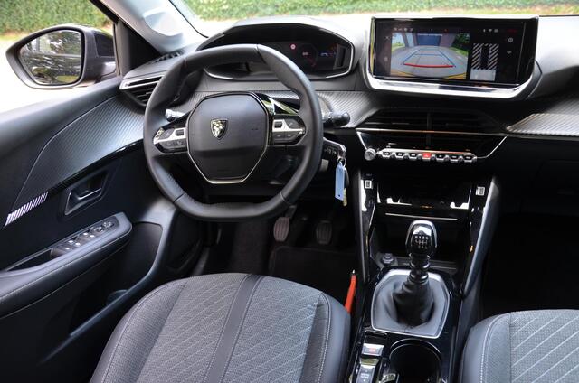 Peugeot 208 1.2 PureTech 100 Allure Ecc/Pdc/Apple Carplay/Android Auto/Extra getint glas/Volledig digitaal instrumentenpaneel