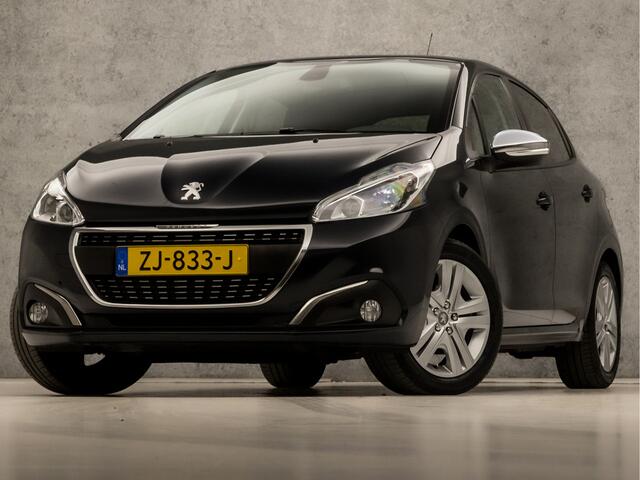 Peugeot 208 1.2 PureTech Sport Signature (APPLE CARPLAY, NAVIGATIE, LM VELGEN, SPORTSTOELEN, TREKHAAK, PARKEERSENSOREN, CRUISE, DAB+, NIEUWE APK, NIEUWSTAAT)