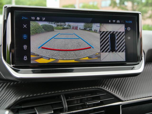 Peugeot 208 1.2 PureTech Allure Pack | CAMERA | APPLE CARPLAY / ANDROID AUTO |