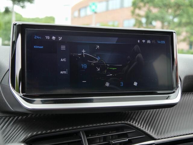 Peugeot 208 1.2 PureTech Allure Pack | CAMERA | APPLE CARPLAY / ANDROID AUTO |