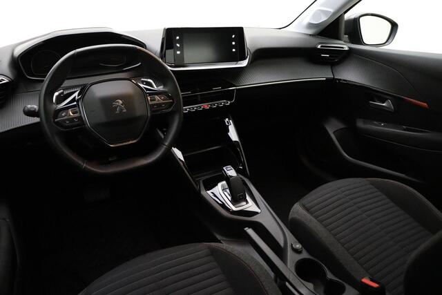 Peugeot 208 1.2 PureTech Active Pack 100 PK | 8-Traps Automaat | Parkeersensor | Licht metalen velgen | Airco | Navigatie | Cruise Control | Bluetooth | Dealer onderhouden |