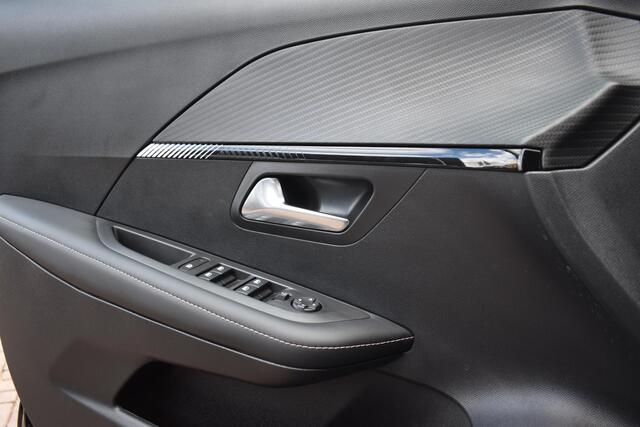 Peugeot 208 1.2 PureTech 100PK Allure Pack | Carplay | 360 Camera | PDC | Stoelverw. | Incl. garantie