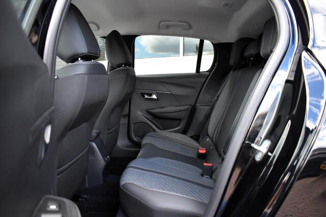 Peugeot 208 1.2 PureTech 100PK Allure Pack | Carplay | 360 Camera | PDC | Stoelverw. | Incl. garantie
