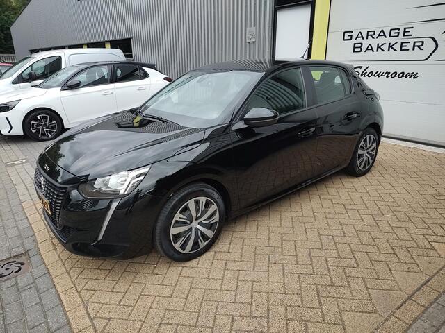 Peugeot 208 1.2 PureTech Blue Lease Allure Navi Carplay Led Cruise-Control