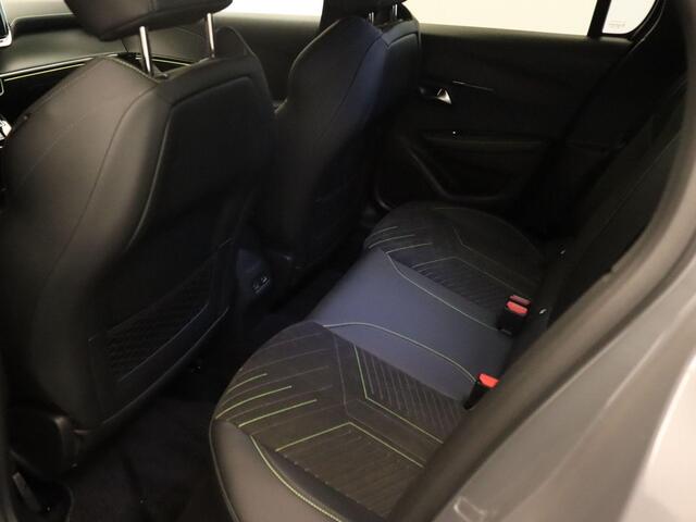 Peugeot 208 Hybrid 100 e-DCS6 GT - ORIGINEEL NEDERLANDSE AUTO - PARKEERSENOSREN VOOR EN ACHTER - 3D COCKPIT - ACHTERUITRIJ, VOORUIT EN 360 CAMERA - STOELVERWARMING - ADAPTIVE CRUISE CONTROL - NAVIGATIE - APPLE CARPLAY/ANDROID AUTO