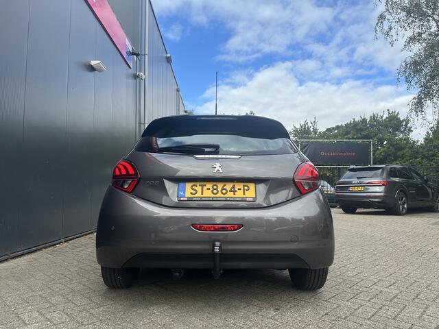 Peugeot 208 1.2 PureTech Blue Lion | Navi | PDC | Airco
