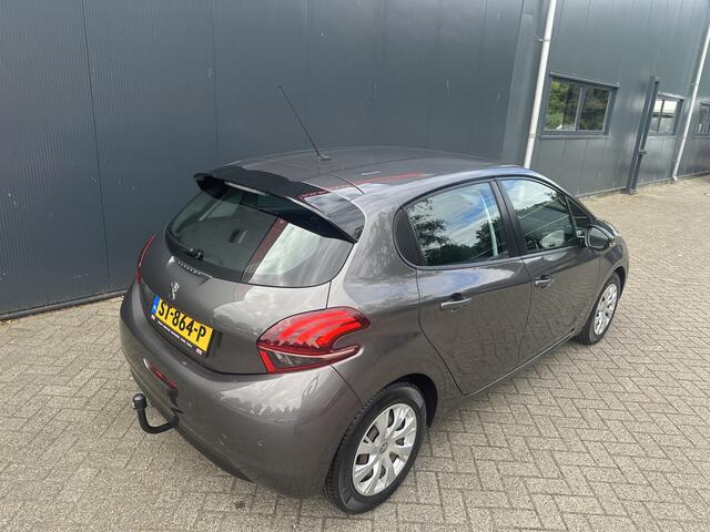 Peugeot 208 1.2 PureTech Blue Lion | Navi | PDC | Airco