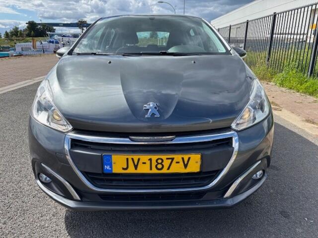 Peugeot 208 1.2 PureTech Blue Lion NAV