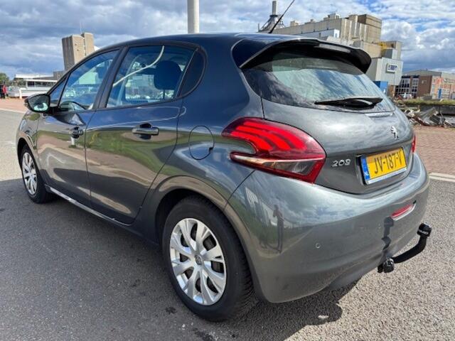 Peugeot 208 1.2 PureTech Blue Lion NAV