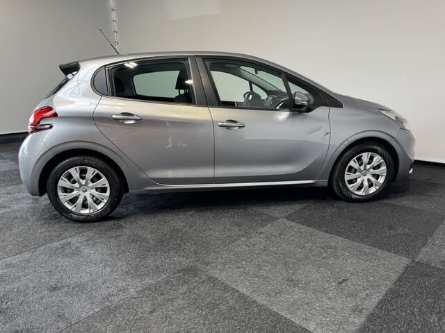 Peugeot 208 1.2 PureT. BL Active 86km