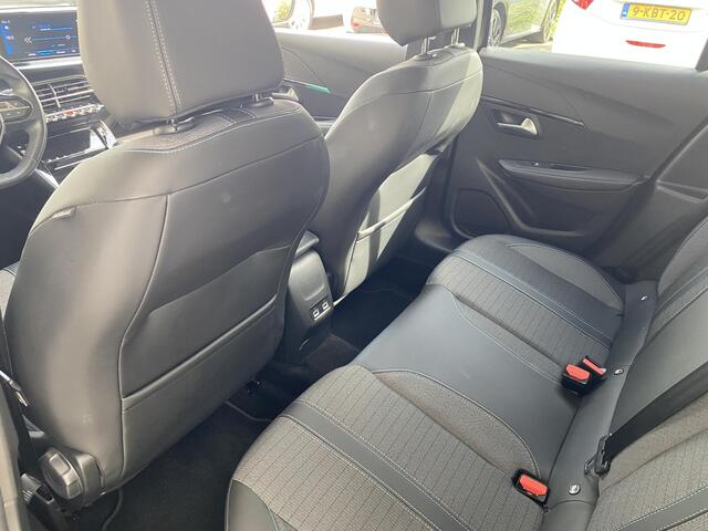 Peugeot 208 1.2T 100pk Blue Lease Allure | Navigatie | Achteruitrijcamera | Digital Cockpit | Keyless Entry | Parkeersensoren