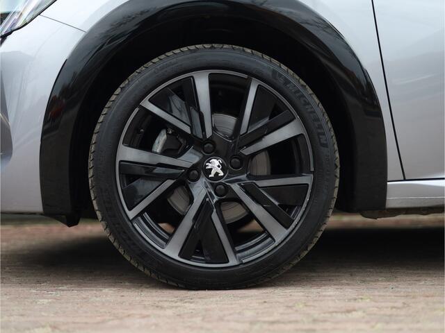 Peugeot 208 1.2 PureTech GT 130pk Panorama dak | Applecarplay | 360 camera