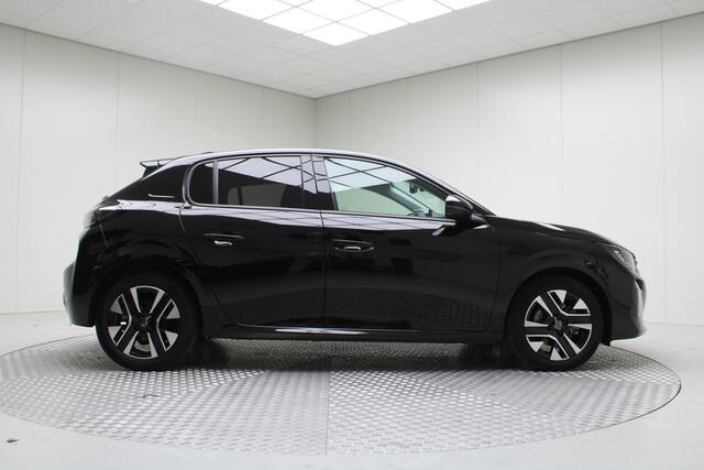 Peugeot 208 1.2 PureTech 100 Allure | Camera + PDC v&a / Draadloze Carplay / Navigatie / Climate