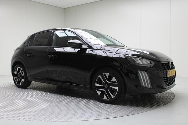 Peugeot 208 1.2 PureTech 100 Allure | Camera + PDC v&a / Draadloze Carplay / Navigatie / Climate