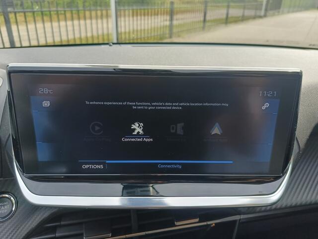 Peugeot 208 1.2 PureTech Allure | Airco | Trekhaak afneembaar | 360 graden camera | DAB | Apple carplay