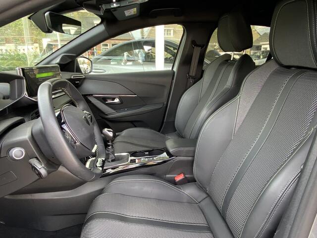 Peugeot 208 1.2T 100pk GT | Achteruitrijcamera | Navigatie | Keyless Entry | Full LED | Parkeersensoren | Apple Carplay/Android Auto