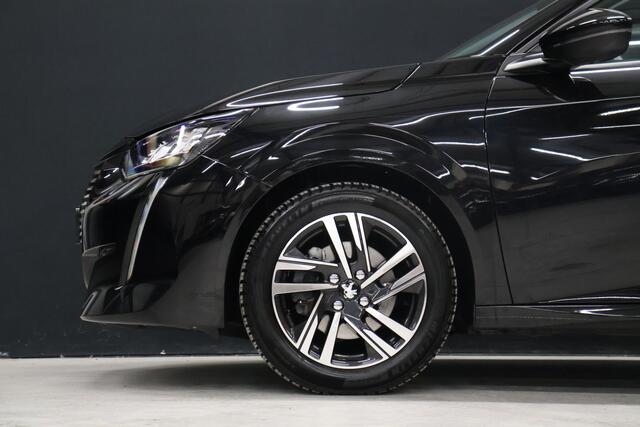 Peugeot 208 1.2 PureTech Blue Lease Allure [CAMERA 360+, PDC ACHTER, APPLE CARPLAY, ANDROID AUTO, CRUISE CONTROL, NAVIGATIE, AIRCONDITIONING, NIEUWSTAAT]