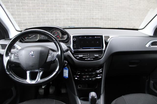 Peugeot 208 1.2 PureTech Allure Airco, Navigatie, CruiseControl, Applecarpl./Andr. Auto