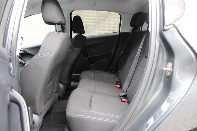 Peugeot 208 1.2 PureTech Allure Airco, Navigatie, CruiseControl, Applecarpl./Andr. Auto