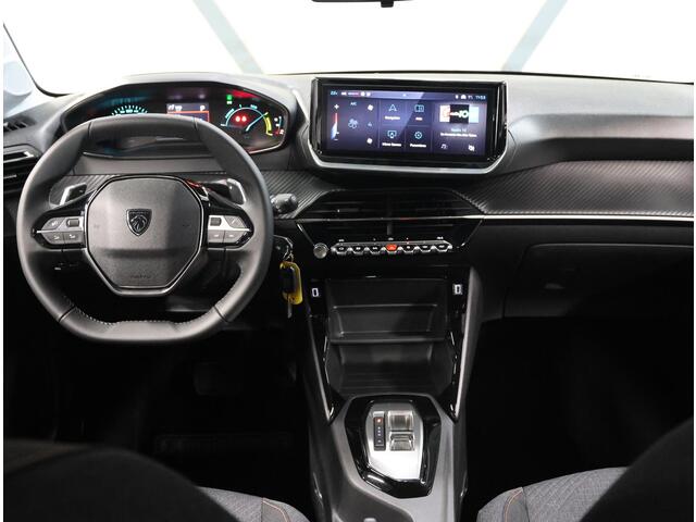 Peugeot 208 1.2 Hybrid 110 e-DCS6 Style | Incl. ¤3.650,- Korting! | CruiseControl | Airco | Verkeersbordherkenning | AppleCarPlay/AndroidAuto |