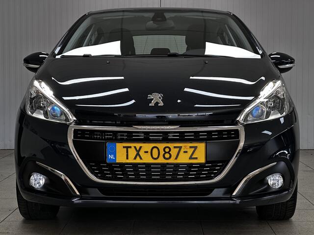 Peugeot 208 1.2 PureTech Signature/ D-Riem Verv 94.000KM!/ DEALER!/ Apple+Android/ Airco/ Navi/ Cruise/ Radio+USB/ Bluetooth/ Multi.LEDER.Stuur/ Elek.Pakket/ Isofix/ PDC Achter/ Metallic Lak.