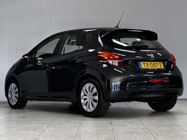 Peugeot 208 1.2 PureTech Signature/ D-Riem Verv 94.000KM!/ DEALER!/ Apple+Android/ Airco/ Navi/ Cruise/ Radio+USB/ Bluetooth/ Multi.LEDER.Stuur/ Elek.Pakket/ Isofix/ PDC Achter/ Metallic Lak.
