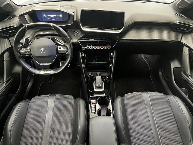Peugeot 208 1.2 PureTech GT / Automaat / Sportstoelen / Navigatie / Camera / Keyless / Distributieriem vervangen in April 2025 /