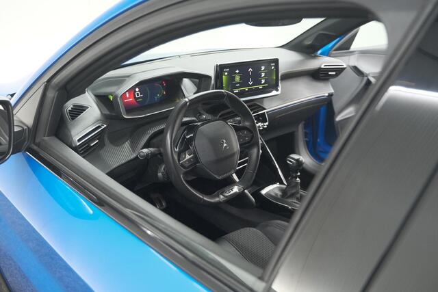 Peugeot 208 PureTech 100 GT | Camera | Dodehoekdetectie | Apple Carplay | Stoelverwarming | Parkeersensoren