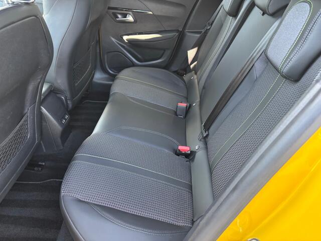 Peugeot 208 1.2 PURETECH GT-LINE NAVI PANO AIRCO/ECC PDC